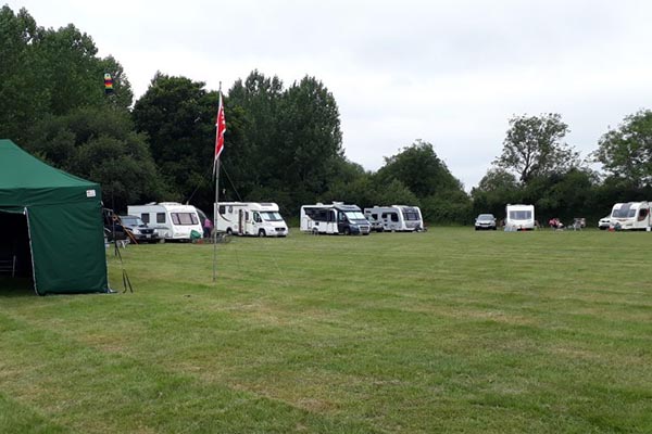 Gabriels Fishery Camping