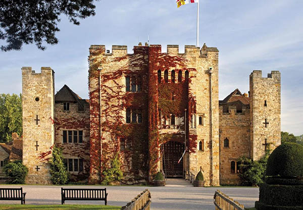 Hever Castle entrance