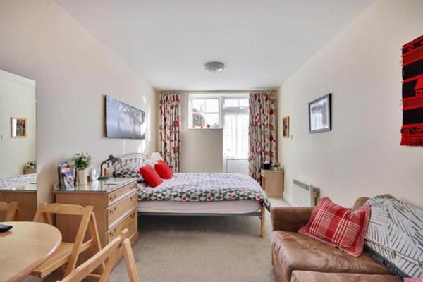 High Banks Studio bedroom