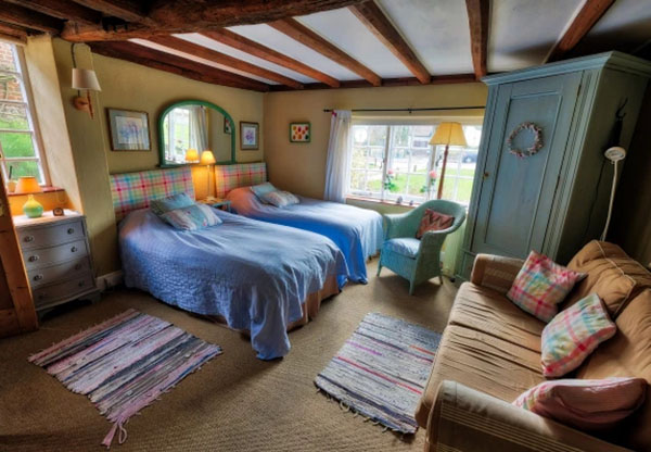 Old Manor House Brasted Bedroom